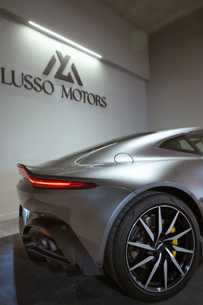 ASTON MARTIN Vantage 4.0 V8 3p.