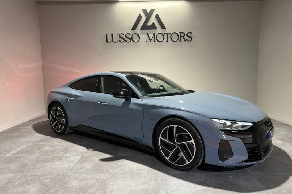 AUDI e-tron GT 60 quattro 5p