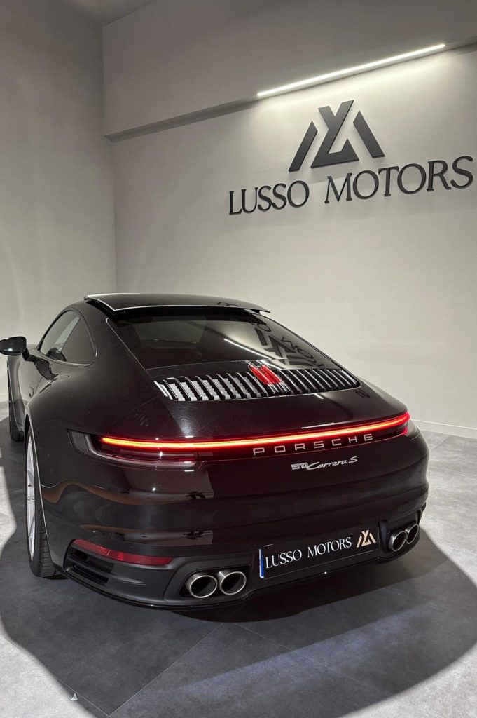 PORSCHE 992 Carrera S