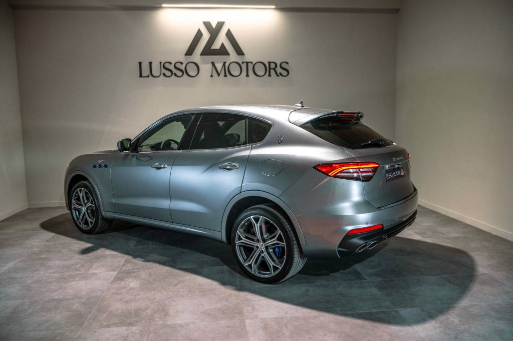 MASERATI Levante GT L4 330CV HybridGasolina AWD 5p
