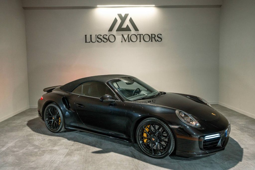 PORSCHE 911 Turbo S Cabrio