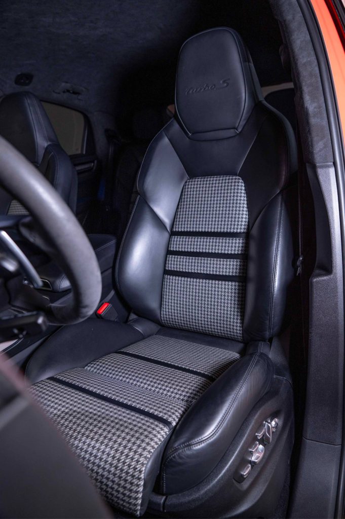 PORSCHE Cayenne Coupé Turbo S EHybrid 4p