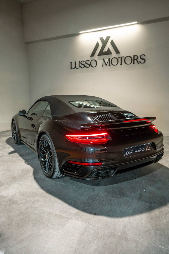 PORSCHE 911 Turbo S Cabrio