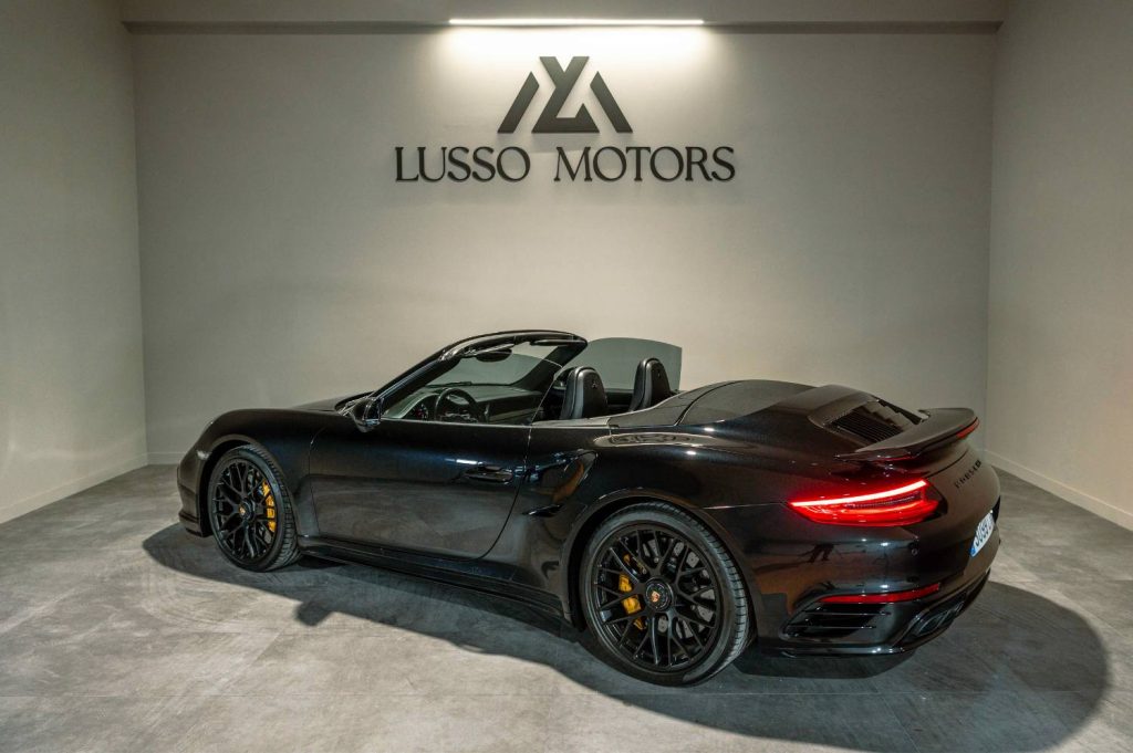 PORSCHE 911 Turbo S Cabrio