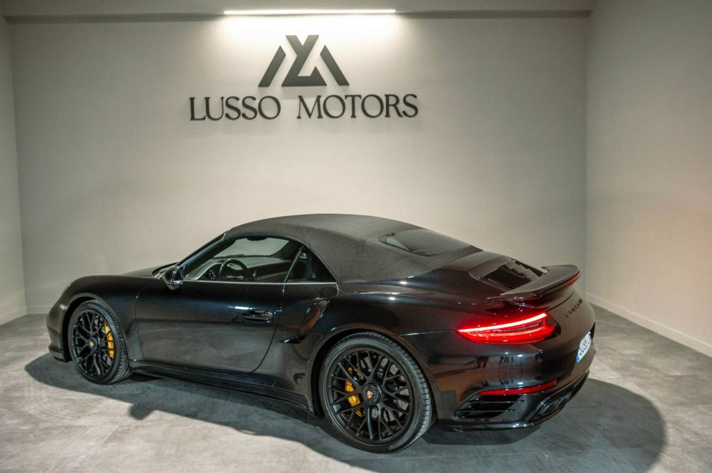 PORSCHE 911 Turbo S Cabrio