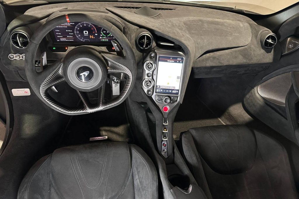 MCLAREN McLaren 720S Coupé