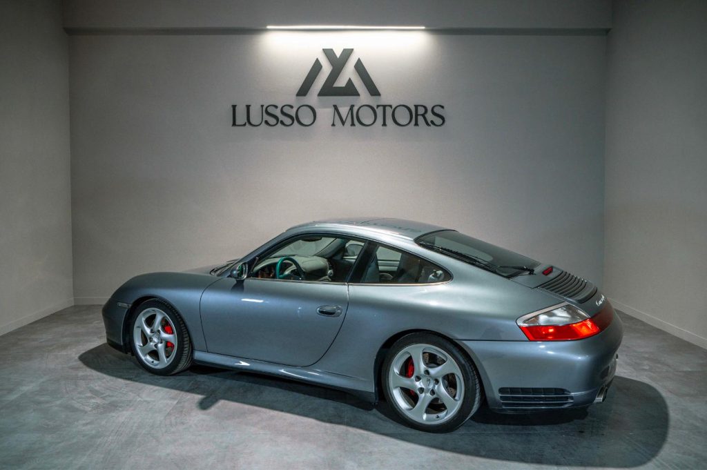 PORSCHE 911 Carrera 4S 2p