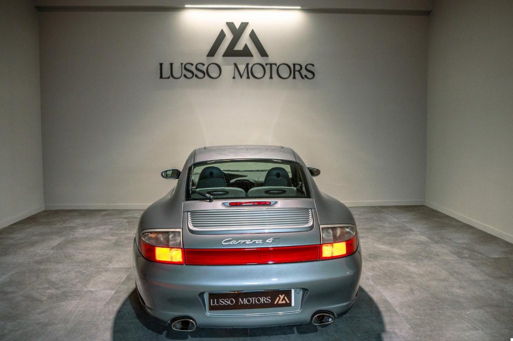 PORSCHE 911 Carrera 4S 2p