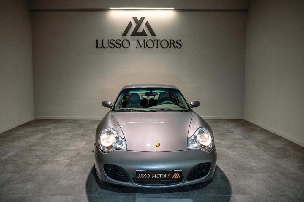 PORSCHE 911 Carrera 4S 2p