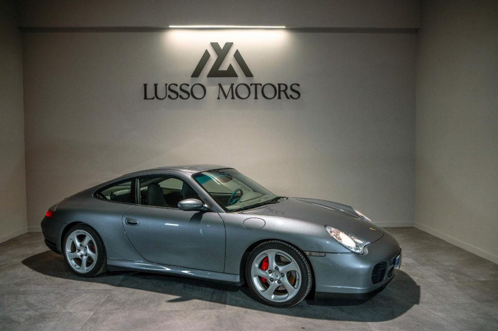 PORSCHE 911 Carrera 4S 2p