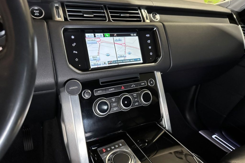 LAND-ROVER Range Rover 3.0 TDV6 258CV VOGUE 5p