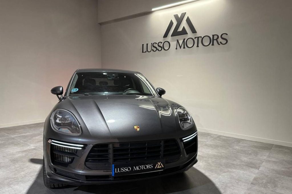 PORSCHE Macan Turbo 5p