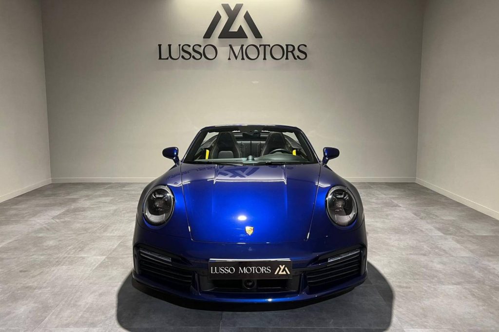 PORSCHE 911 Turbo S Cabriolet 2p