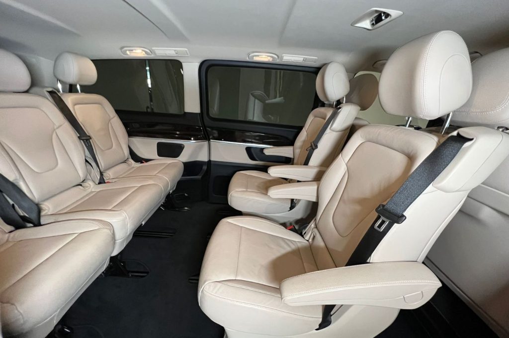 MERCEDES-BENZ Clase V 220 d Avantgarde Largo 5p