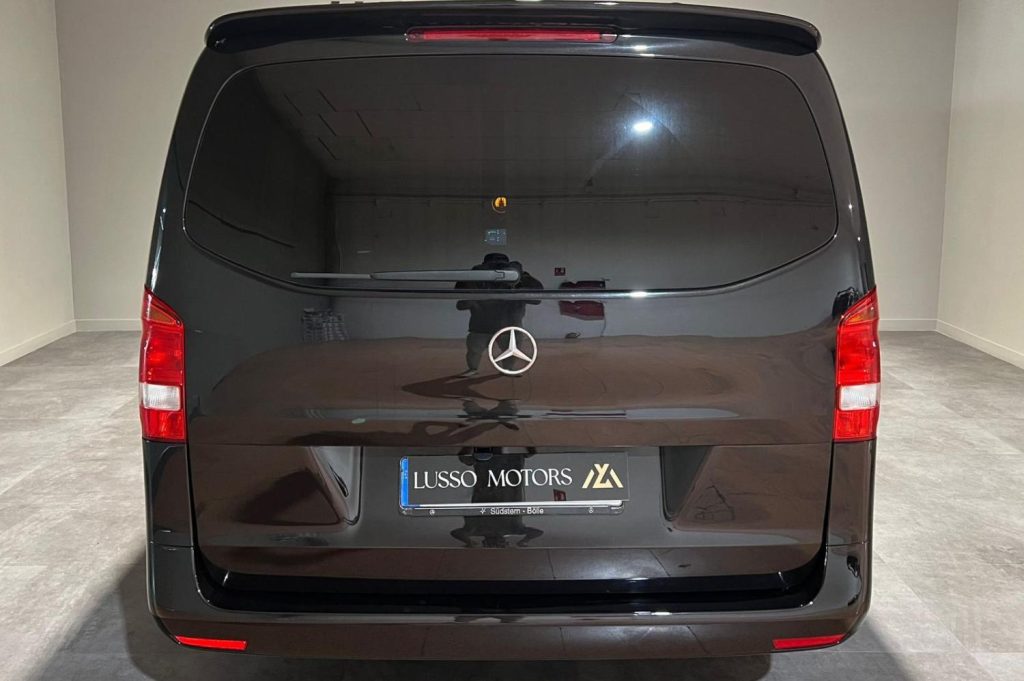 MERCEDES-BENZ Clase V 220 d Clase V Compacto 4p