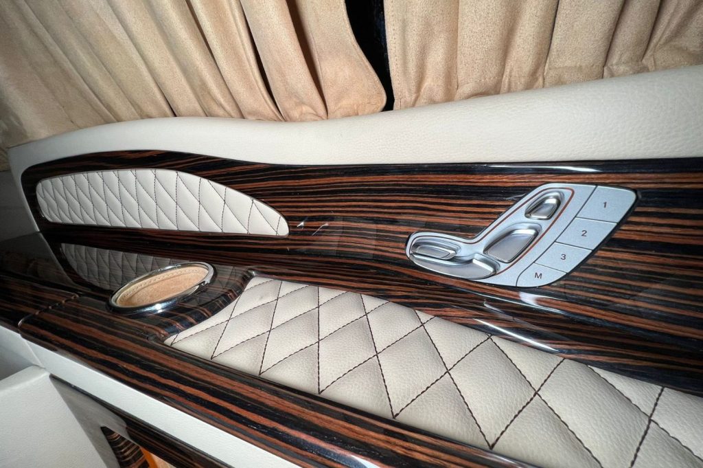 MERCEDES-BENZ Clase V 220 d Clase V Compacto 4p