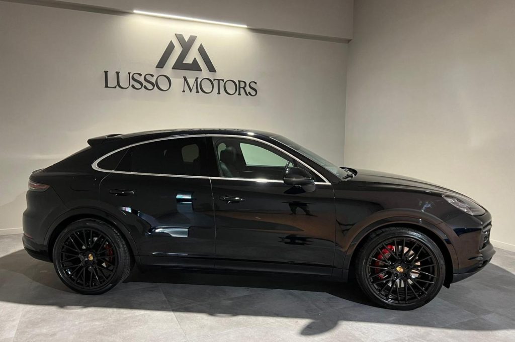 PORSCHE Cayenne Coupé S 5p