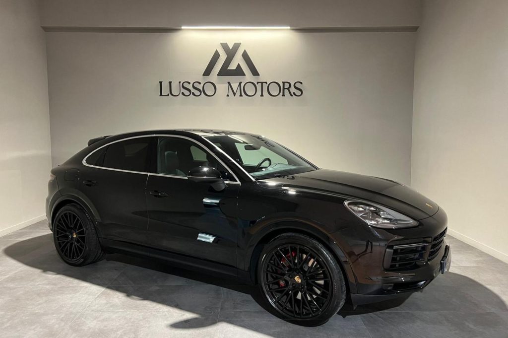 PORSCHE Cayenne Coupé S 5p