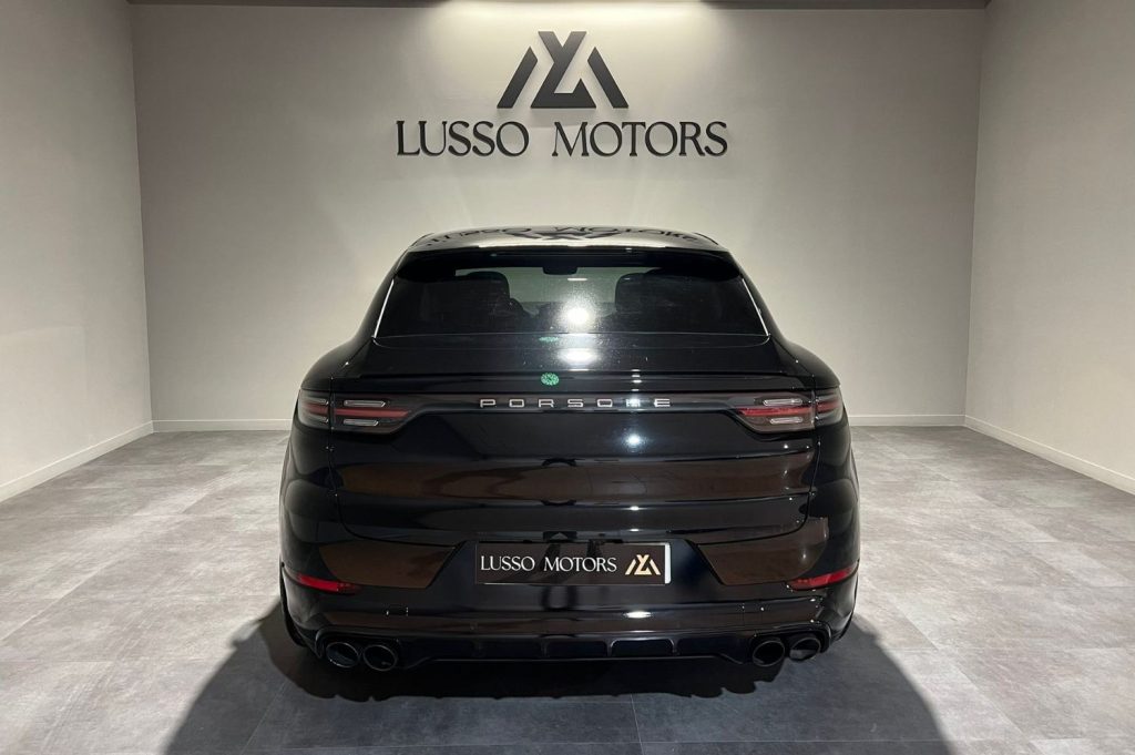 PORSCHE Cayenne Coupé S 5p