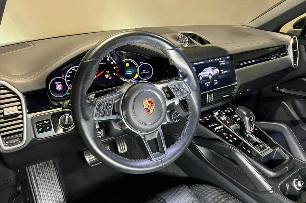 PORSCHE Cayenne Coupé S 5p