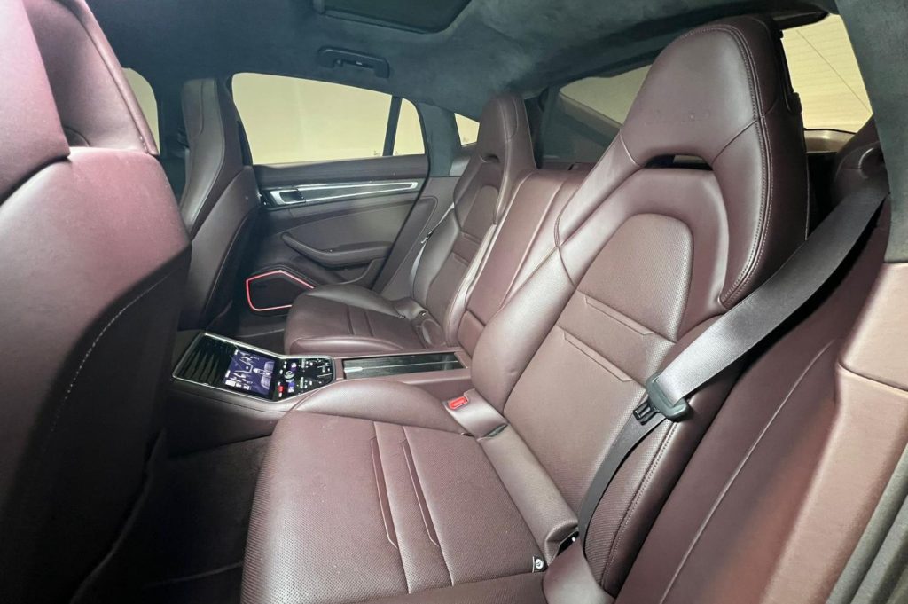 PORSCHE Panamera Turbo 5p