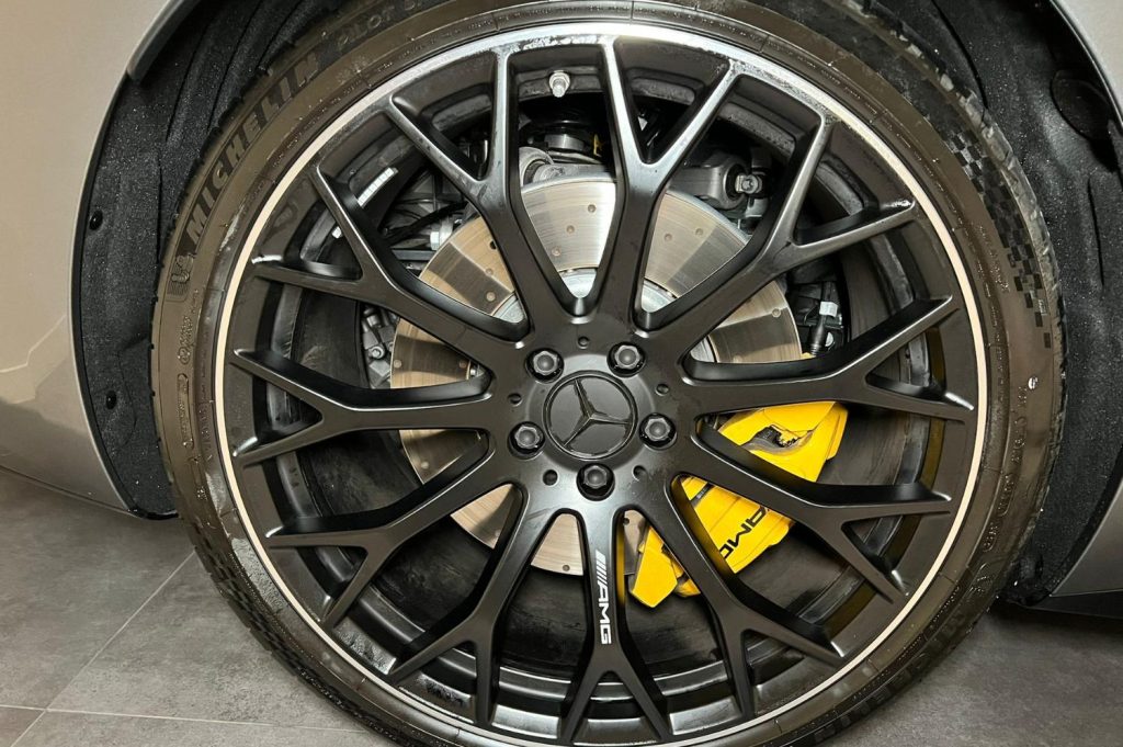 MERCEDES-BENZ Mercedes-AMG SL MercedesAMG SL 63 4MATIC 2p