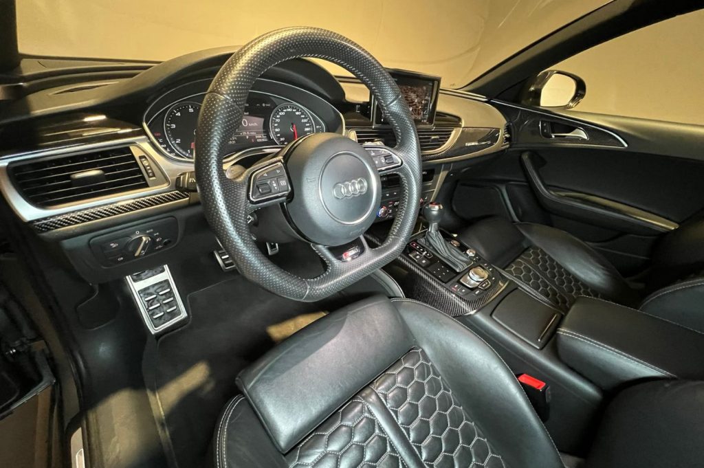 AUDI A6 RS 6 4.0 TFSI quattro tiptronic Avant 5p