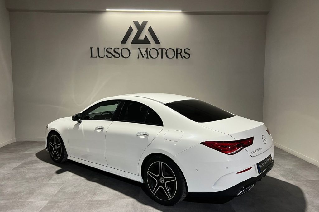 MERCEDES-BENZ CLA 200 D DCT 4p