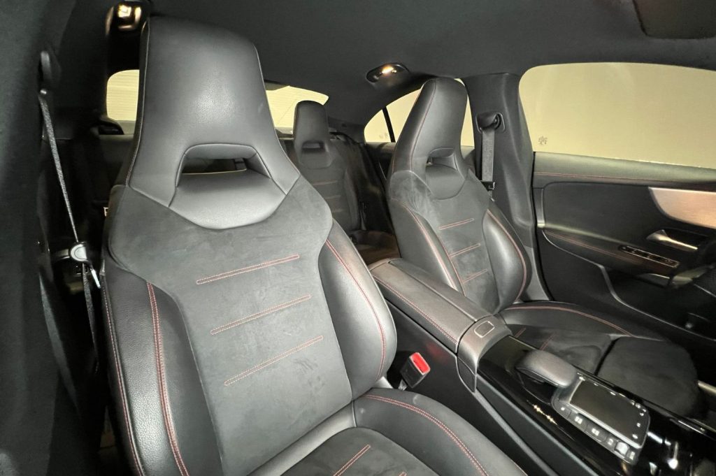 MERCEDES-BENZ CLA 200 D DCT 4p