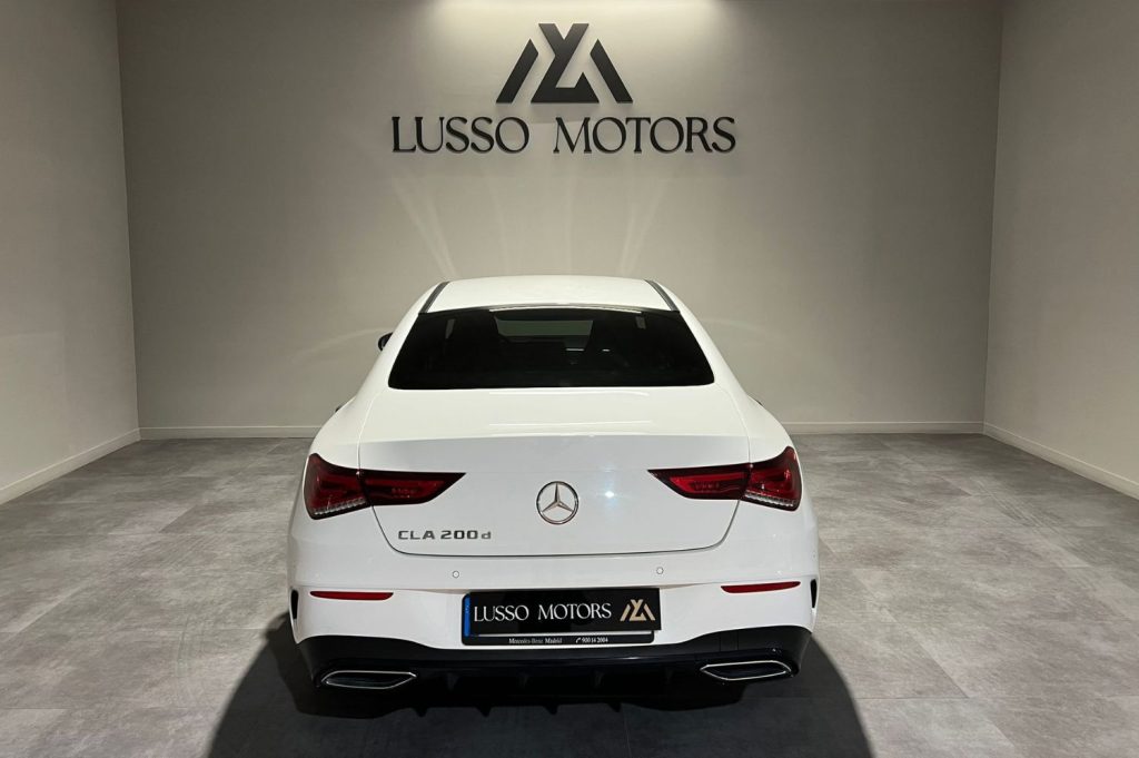 MERCEDES-BENZ CLA 200 D DCT 4p
