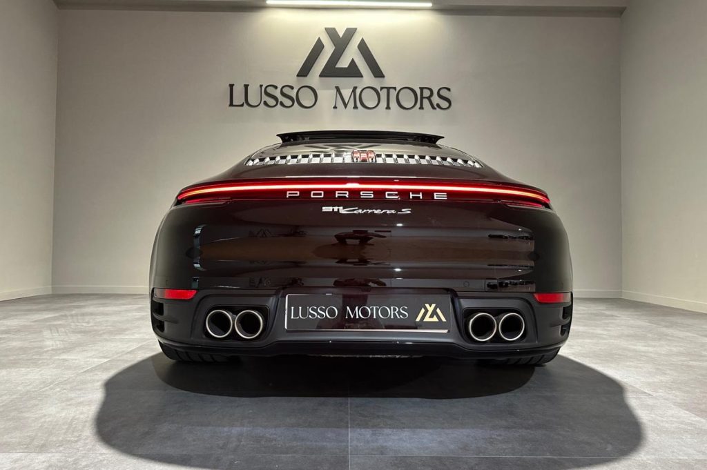 PORSCHE 911 CARRERA S