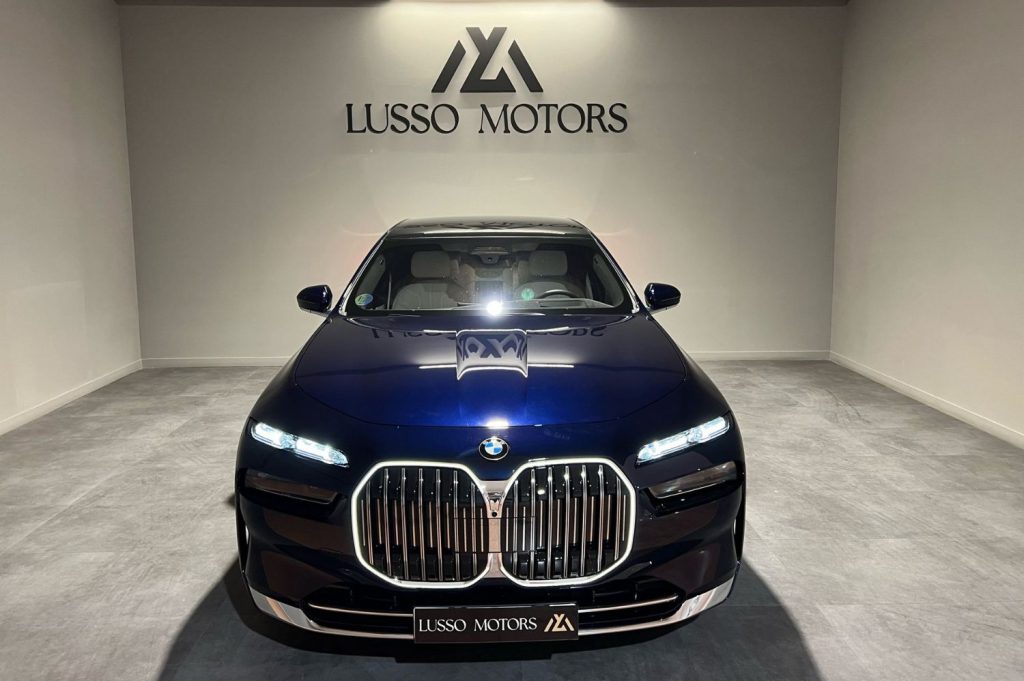 BMW Serie 7 740d xDrive 4p