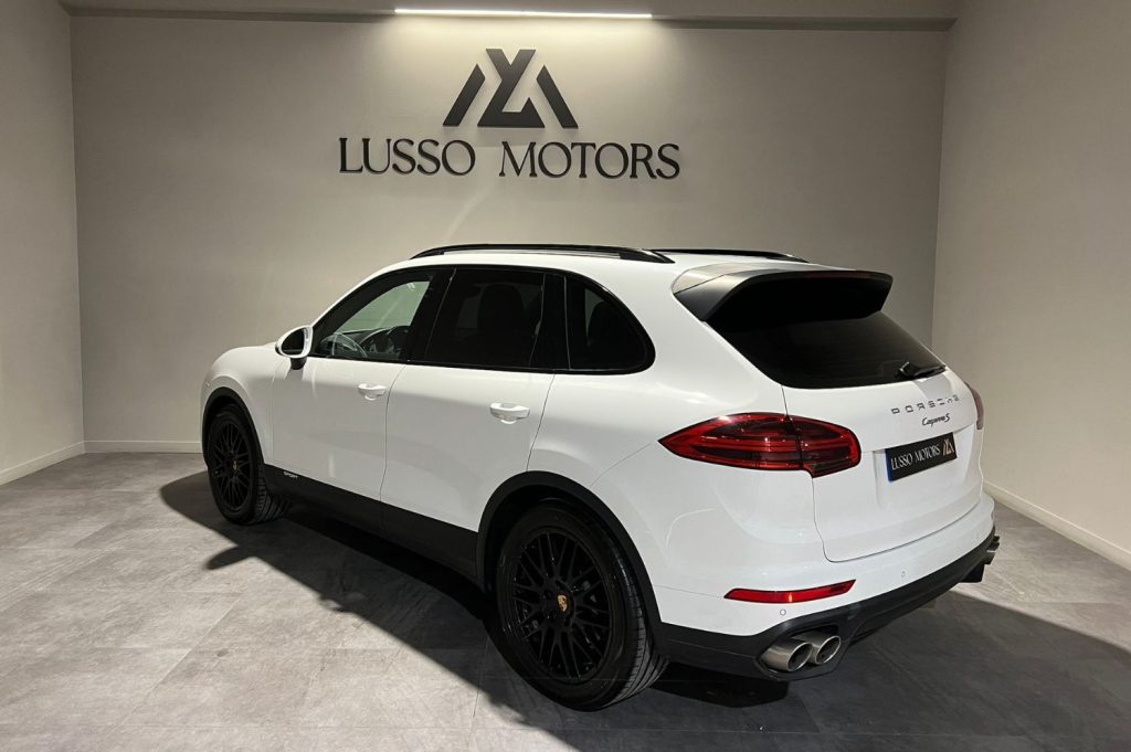 PORSCHE Cayenne S Diesel 5p