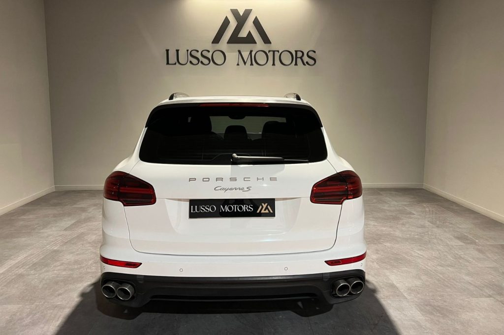 PORSCHE Cayenne S Diesel 5p