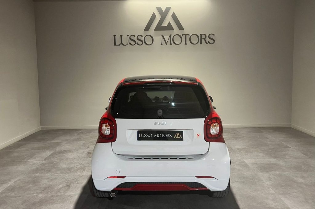 SMART Fortwo 0.9 66kW 90CV USHUAIA LIM. EDIT COUPE 3p