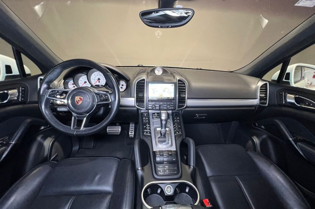 PORSCHE Cayenne S Diesel 5p