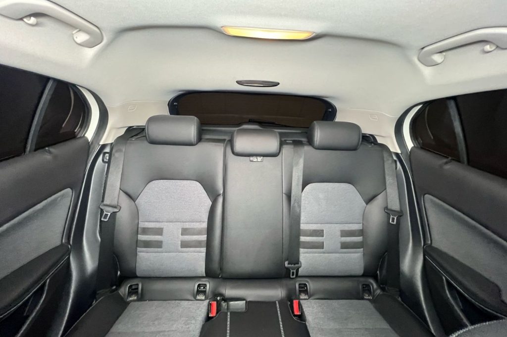 MERCEDES-BENZ Clase GLA 200 Urban 5p