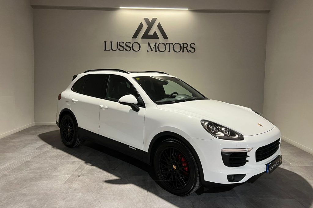 PORSCHE Cayenne S Diesel 5p