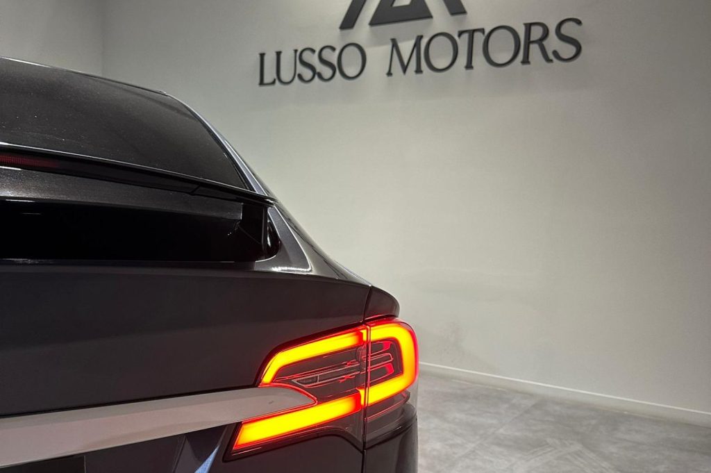 TESLA Model X 100D 4WD