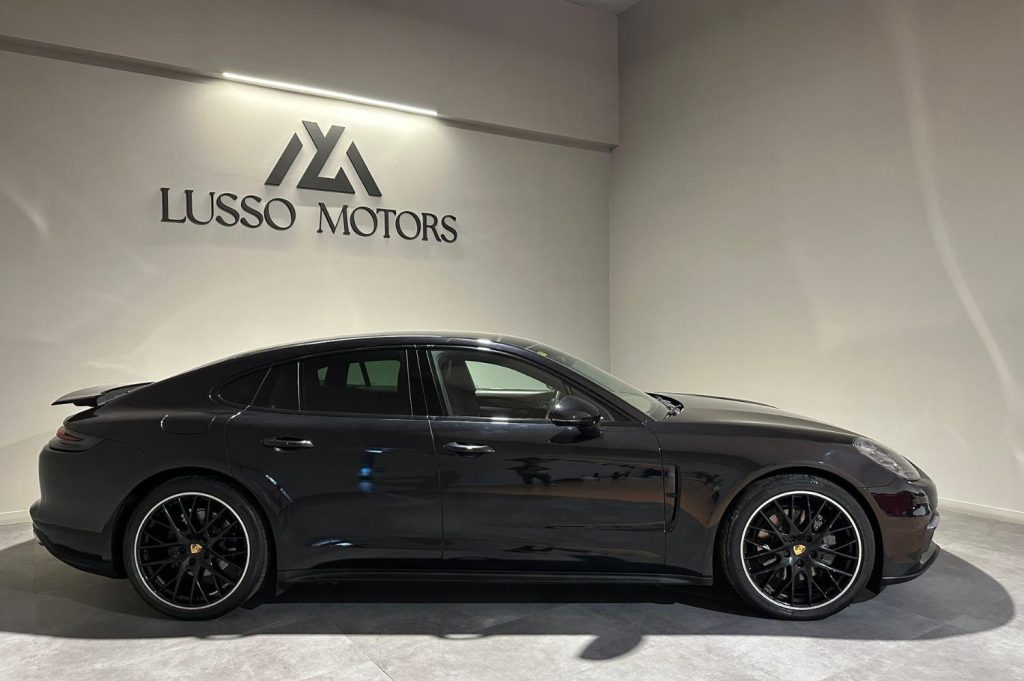 PORSCHE Panamera 4S Diesel