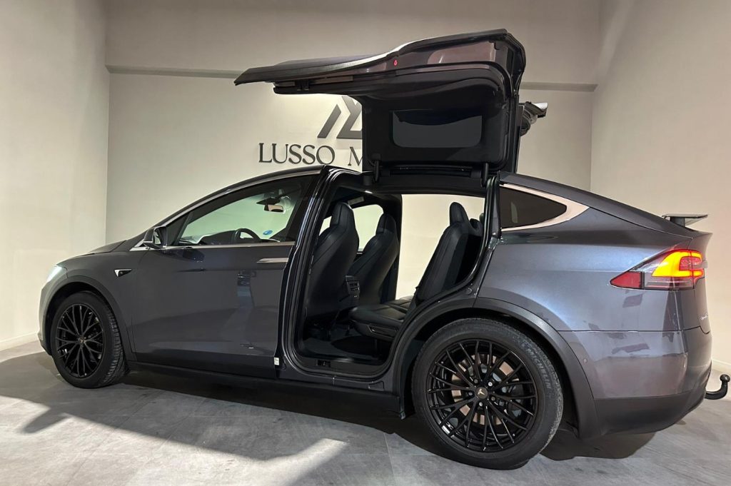 TESLA Model X 100D 4WD