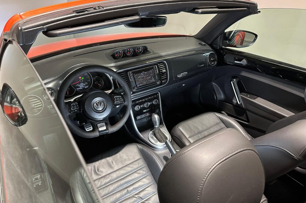 VOLKSWAGEN Beetle RLine 1.4 TSI 110kW 150CV DSG Cabrio