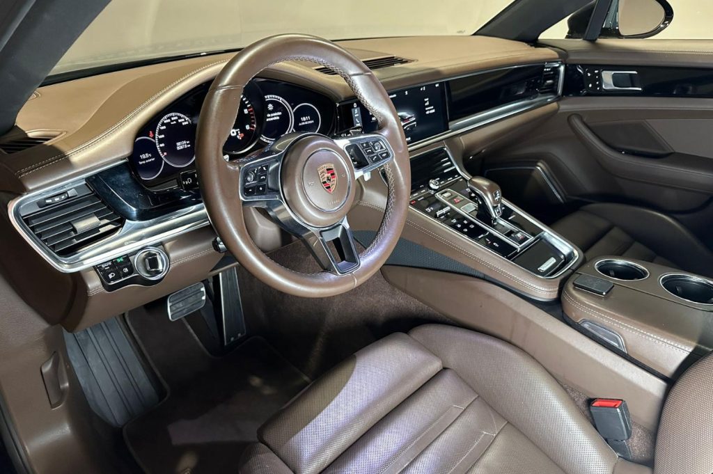 PORSCHE Panamera 4S Diesel