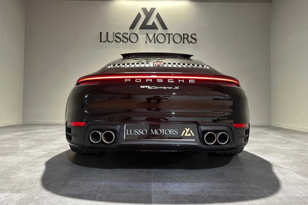 PORSCHE 992 Carrera S 2p