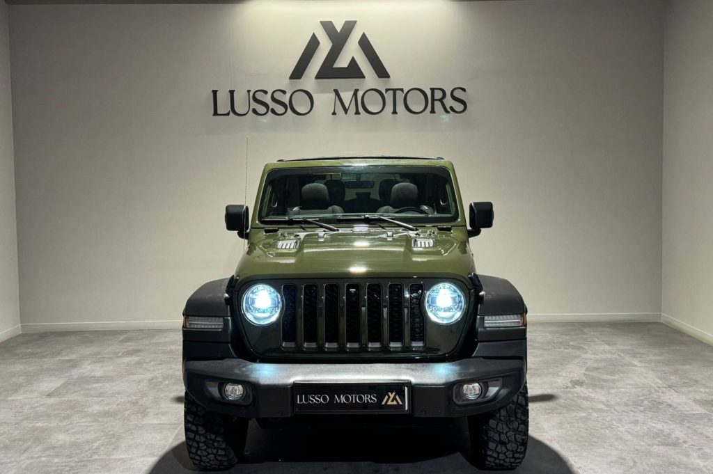 JEEP Wrangler 2.0T GME Rubicon 8ATX E6D 3p