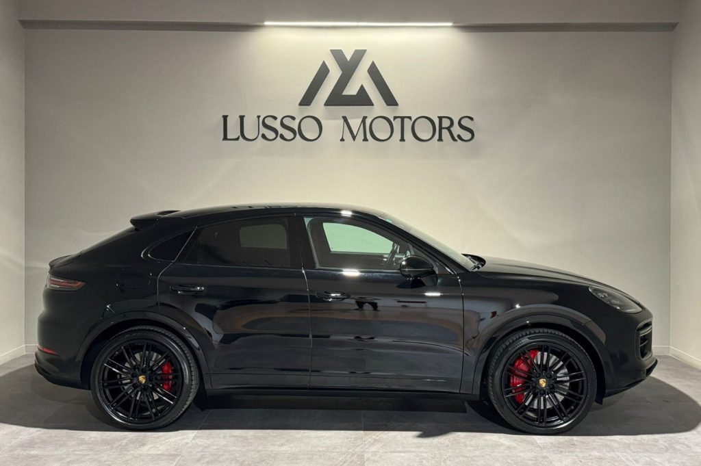 PORSCHE Cayenne Coupé Turbo 5p