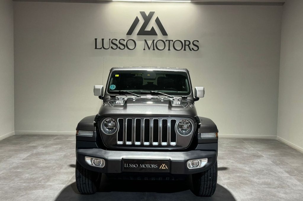 JEEP Wrangler 2.2 CRD Sahara 8ATX E6D 3p