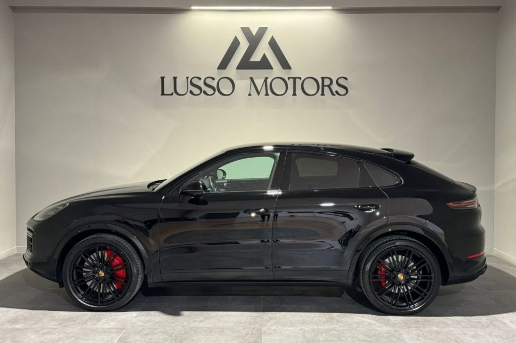 PORSCHE Cayenne Coupé Turbo 5p