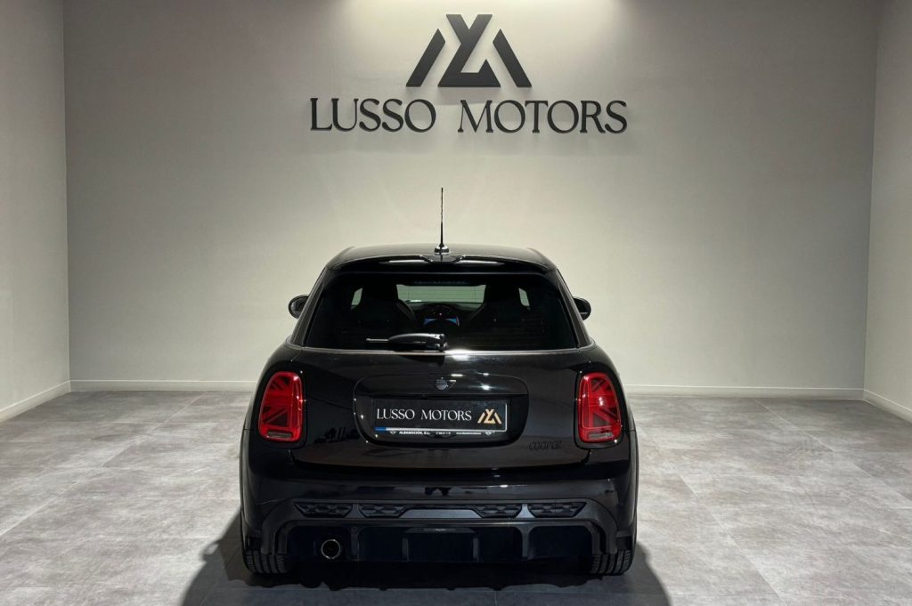 MINI COOPER 5 PUERTAS 5p