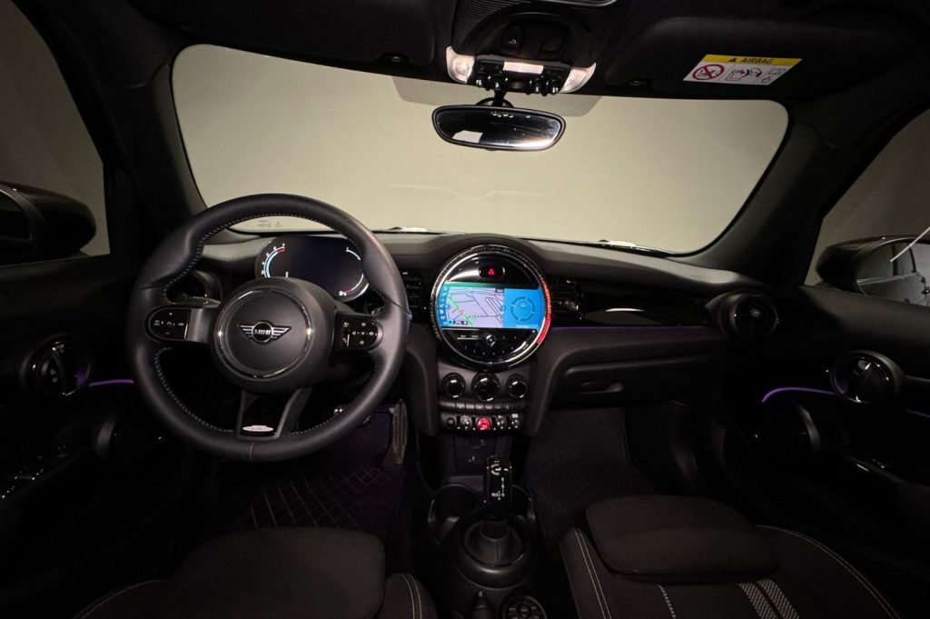 MINI COOPER 5 PUERTAS 5p